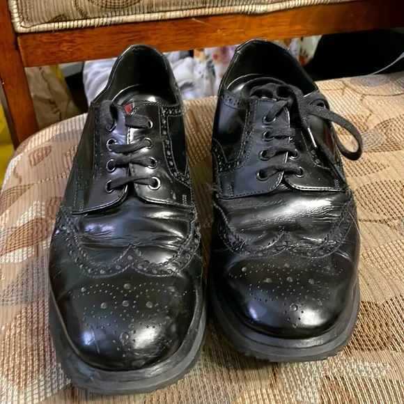 靴 vintage PRADA wing tip leather shoes PRADA Black Patent Leather Wing Tip Platform Lace-Up Oxfords